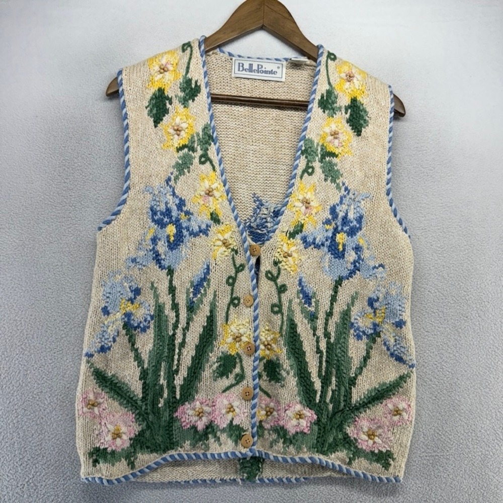 Vintage BellePointe Sweater Vest Womens Small Floral Embroidered Cottagecore 90s